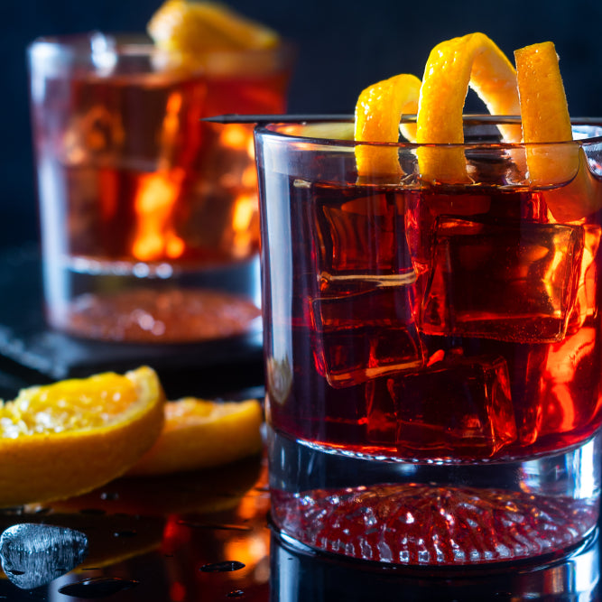 How to Master the Art of Cocktail Garnishing: Elevating Your Negroni and Cocktail Recipes